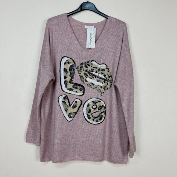 MADE IN ITALY Green V-Neck Love Graphic Sweater - Picture 2 of 4